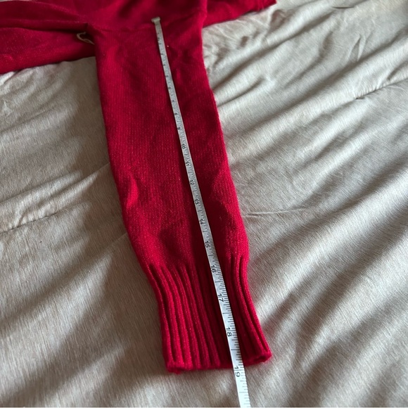 NWT Rae Dunn XS Women’s Festive Holiday Merry Red Cozy Soft Long Sleeve Sweater - Picture 8 of 8